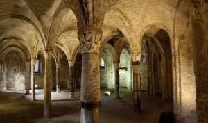 Pavia, Sant'Eusebio, Krypta (Foto: Ilaria Napoletano CC BY-SA 4.0)