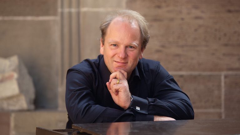 Jörg-HannesHahn_klavier_portrait